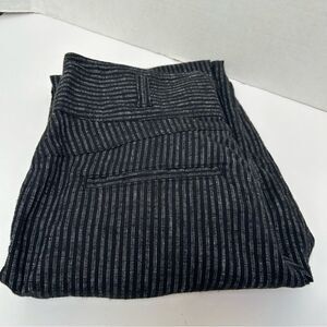 Sundance Linen Blend Black Pants White Striped Pleats‎ Size 2